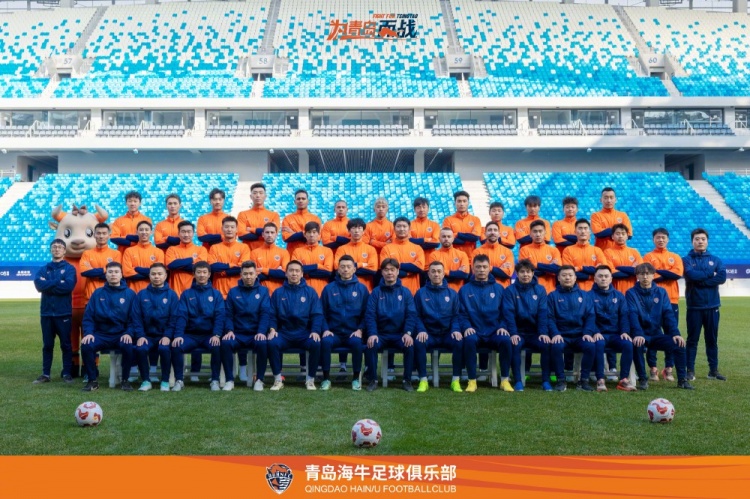  青島海牛一線隊名單：老將鄭龍、薩里奇坐鎮(zhèn)，金洋洋等新援在列
