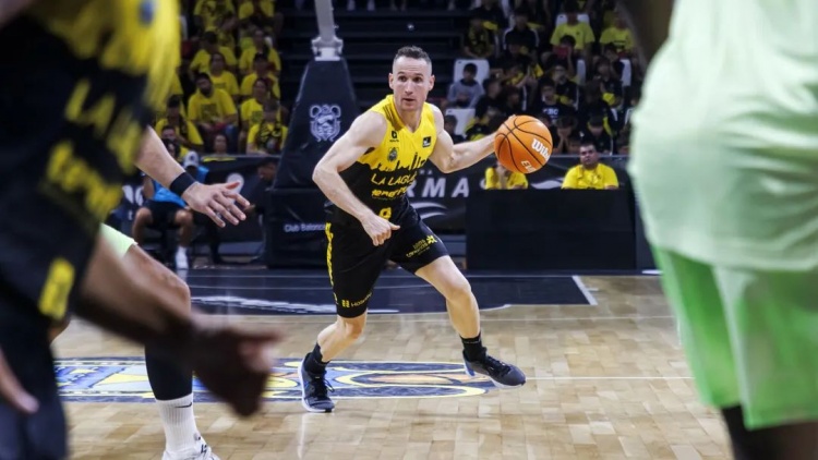  NBA初代老六，42歲進(jìn)入生涯巔峰？！