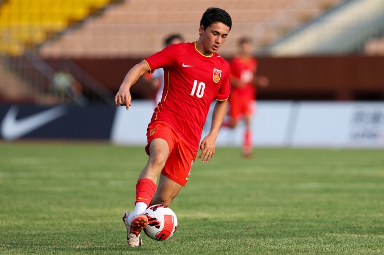  足球報(bào)：U17國足集結(jié)開訓(xùn)，將與07年齡段精英隊(duì)進(jìn)行兩場熱身賽