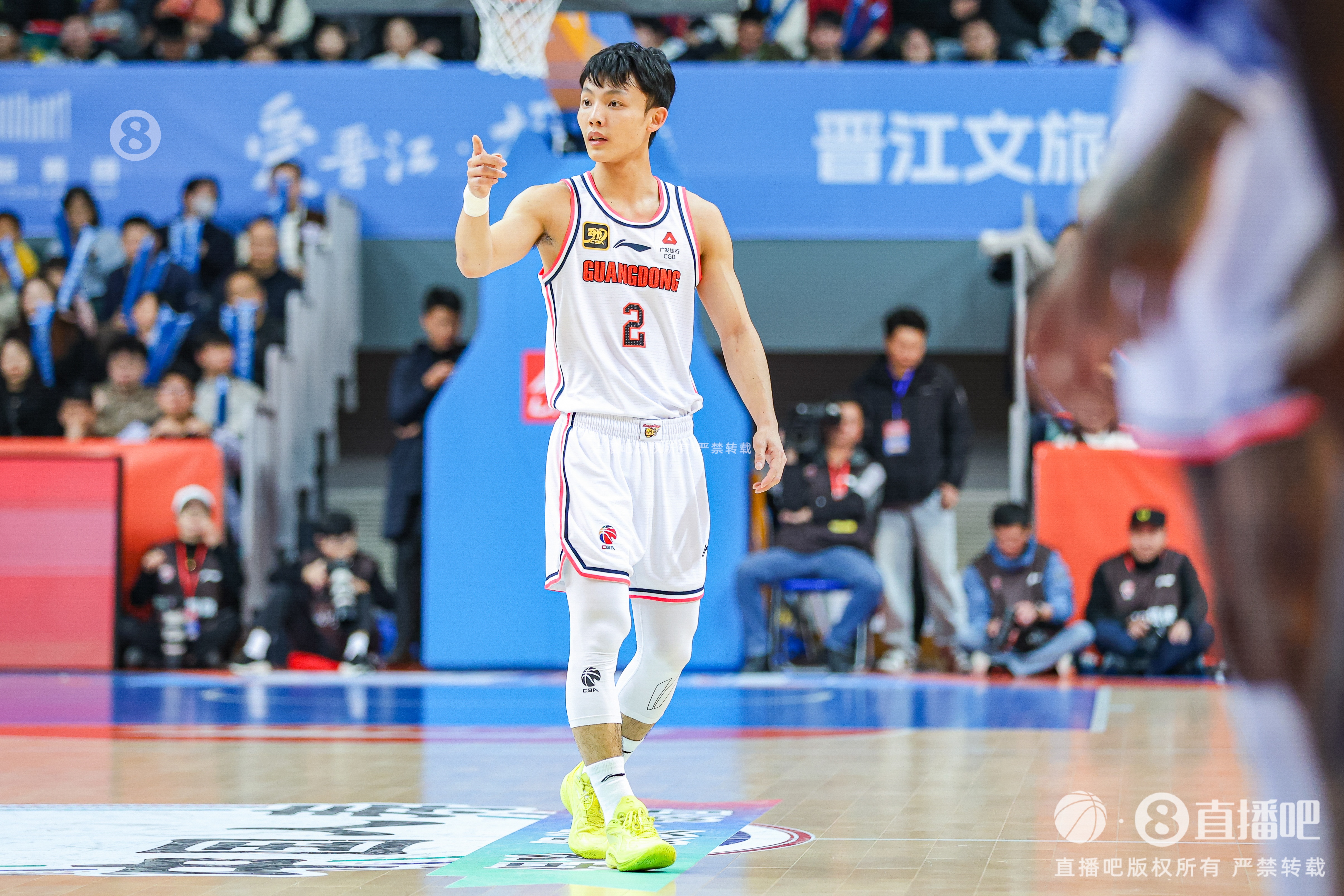  徐杰：身高不是打籃球的唯一標準 努力、勤奮、自律也是天賦