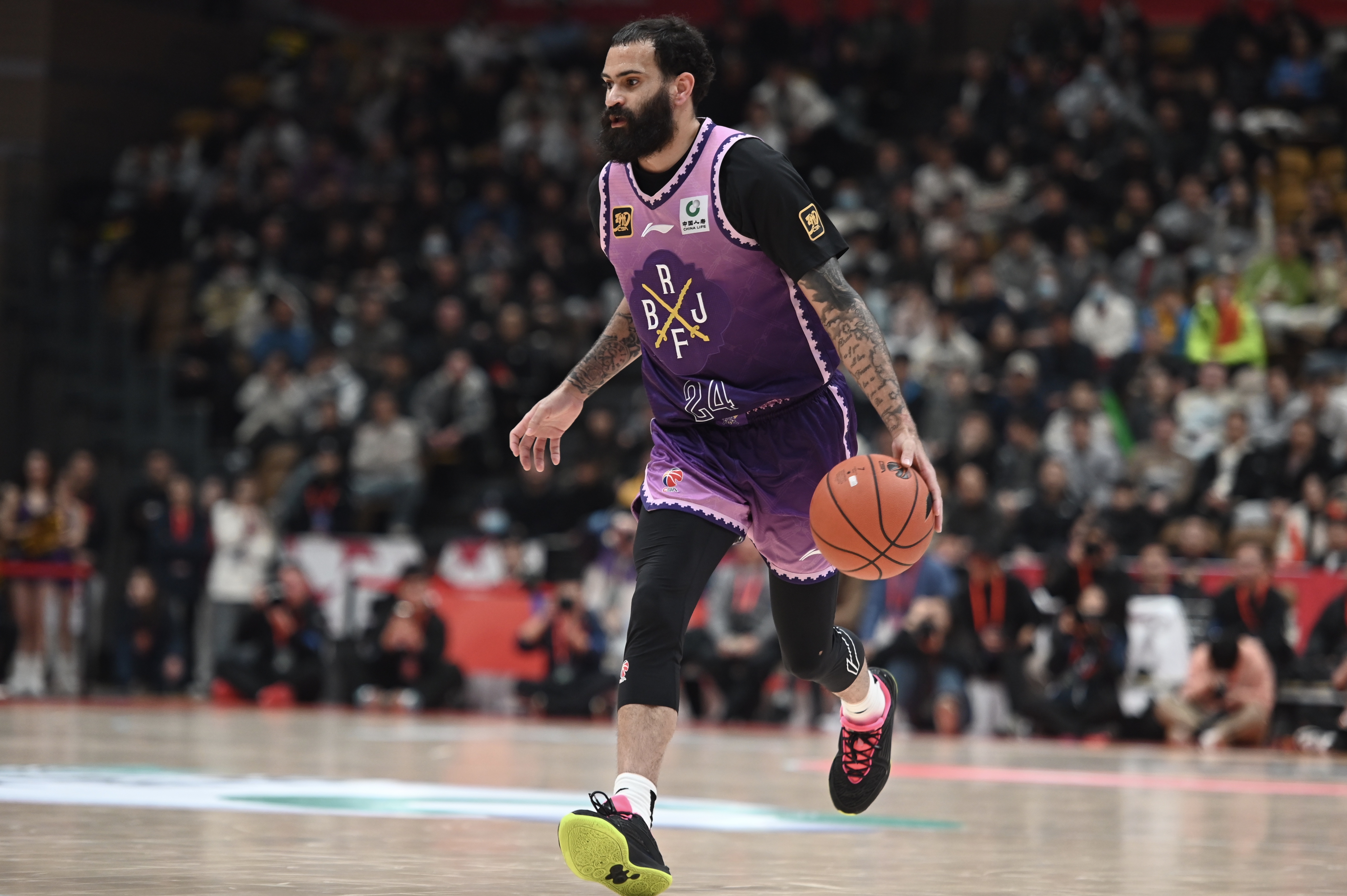  加時接連扔進三分！里勒28投17中怒轟全隊最高46分 另有8板8助